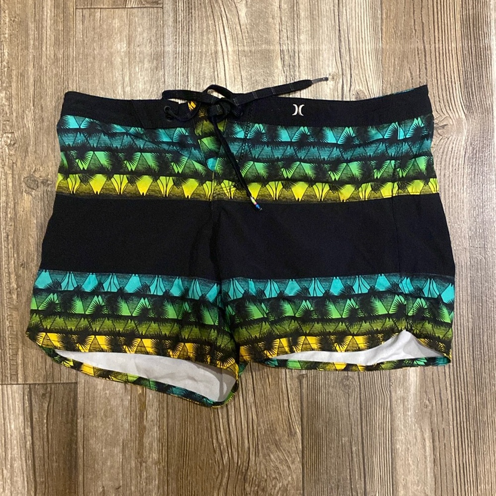 Swimming shorts for women/ bikini coverup. Brand Hurley size 5.